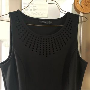 Little Black Dress (with pockets😍)